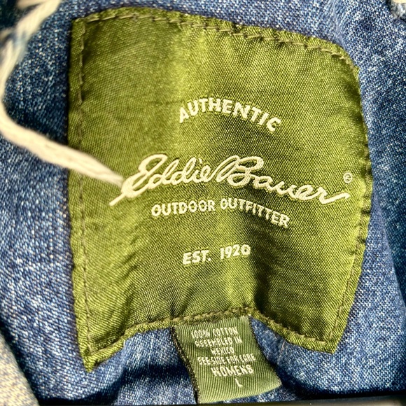 EDDIE BAUER Destroyed Jean Jacket - Picture 5 of 10